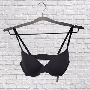 SKIMS BRA 32C